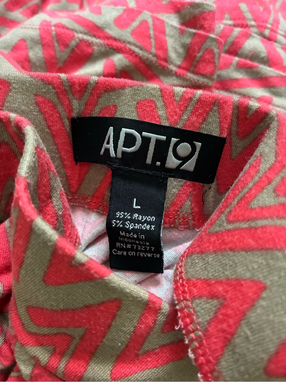 Apt. 9 Coral and Taupe Geometric Print Maxi Skirt